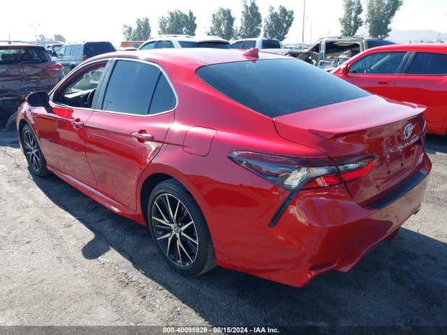 Toyota CAMRY SE 2024 4T1G11AKXRU264152 Image 3