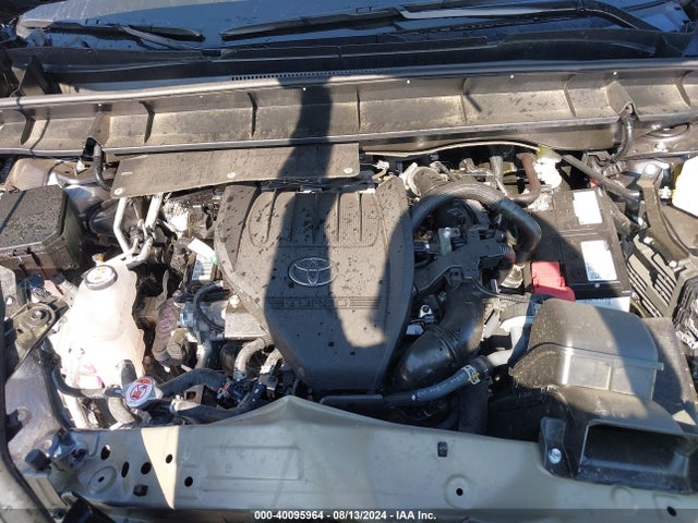 Toyota Highlander Xle 2024 5TDKDRBH1RS546241 Image 10