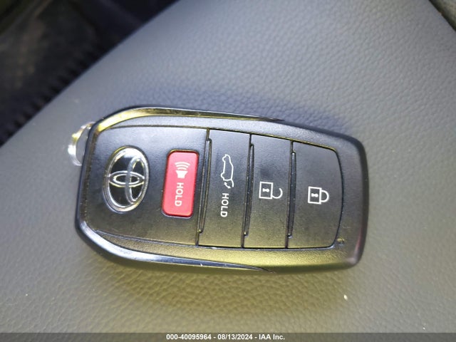 Toyota Highlander Xle 2024 5TDKDRBH1RS546241 Image 11