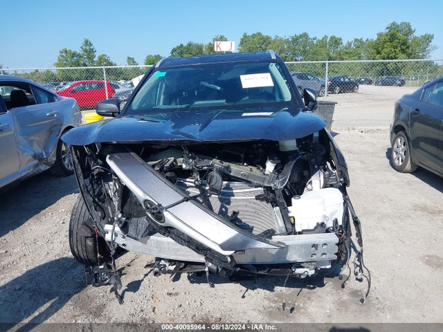 Toyota Highlander Xle 2024 5TDKDRBH1RS546241 Image 13