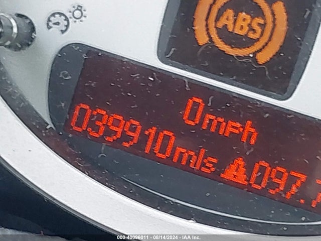 2010 MINI COOPER WMWMF3C53ATZ27595 Photo 6