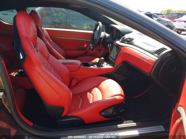 ZAM45VLA1J0269450 Maserati Granturismo Mc/sport
