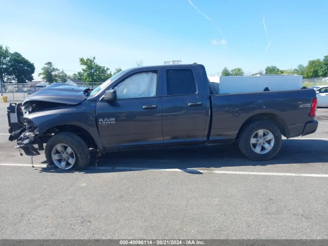 1C6RR7FG4KS622108 RAM 1500 Classic Express Quad Cab 4x4 6'4 Box