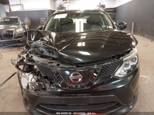 JN1BJ1CR8KW334074 Nissan Rogue Sport Sv