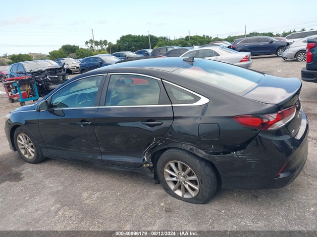 Hyundai SONATA SE 2018 5NPE24AF1JH706392 Image 13