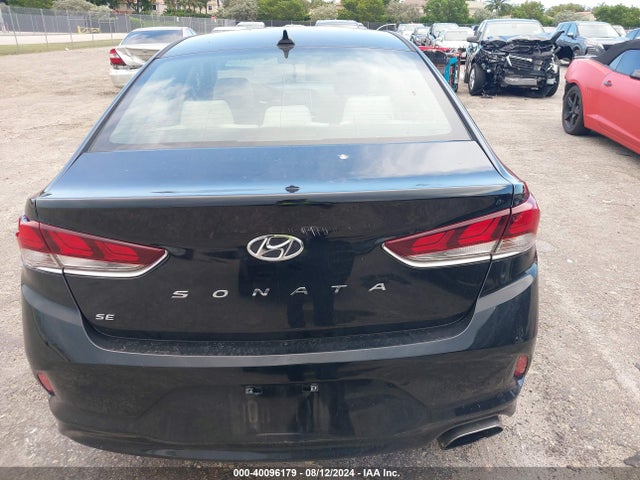 Hyundai SONATA SE 2018 5NPE24AF1JH706392 Image 15