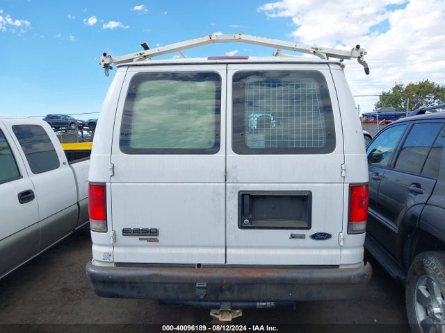 Ford E-250 Commercial 2014 1FTNS2EW0EDA07765 Image 16