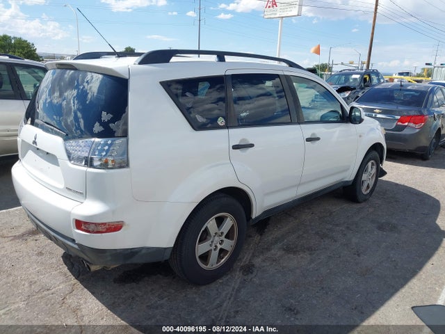 2007 MITSUBISHI OUTLANDER JA4MS31XX7U012405 Photo 3