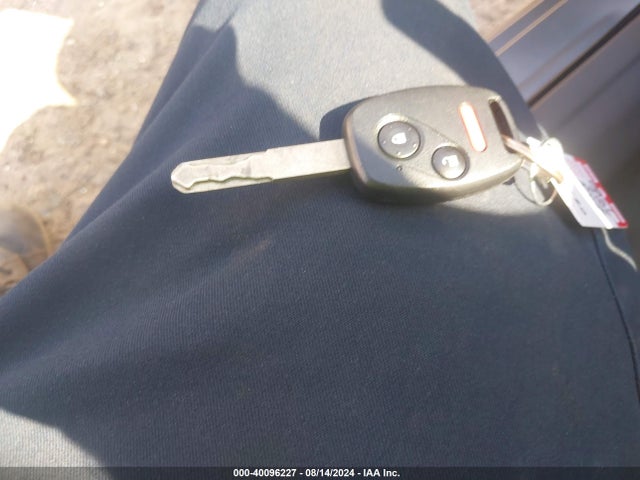 Продажа на аукционе авто 2007 Honda Civic Lx, vin: 2HGFG12657H515709, номер лота: 40096227
