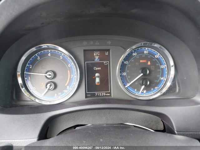 Toyota COROLLA SE 2017 5YFBURHE6HP630611 Image 7