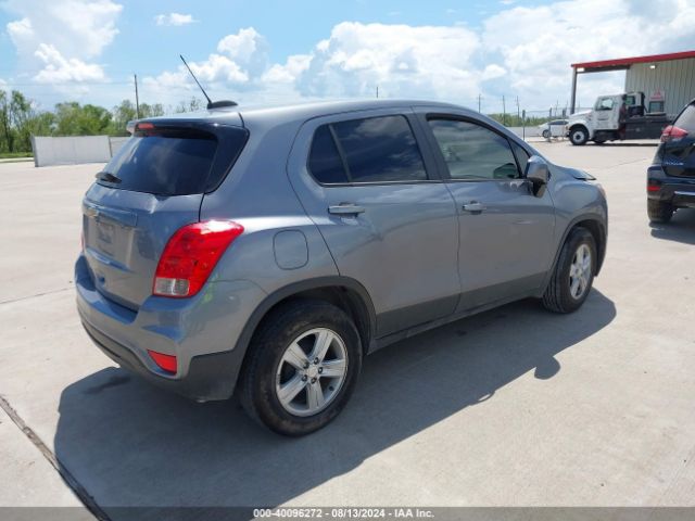3GNCJKSB1LL307082 Chevrolet Trax Fwd Ls