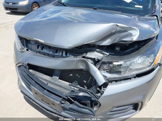 3GNCJKSB1LL307082 Chevrolet Trax Fwd Ls