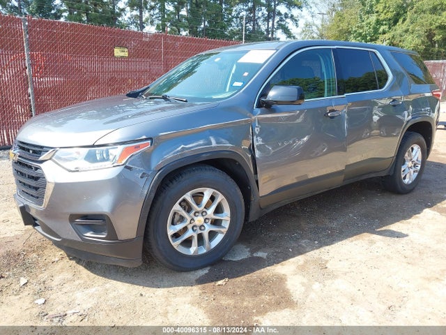 Chevrolet Traverse Ls 2019 1GNERFKW3KJ179493 Image 2