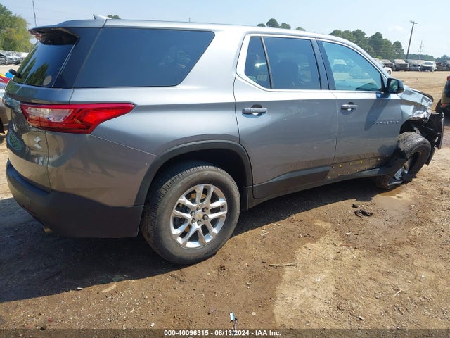 Chevrolet Traverse Ls 2019 1GNERFKW3KJ179493 Image 4