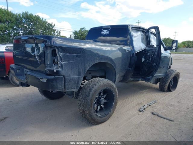 3C6UR5CL6HG657572 RAM 2500 Tradesman  4x4 6'4 Box