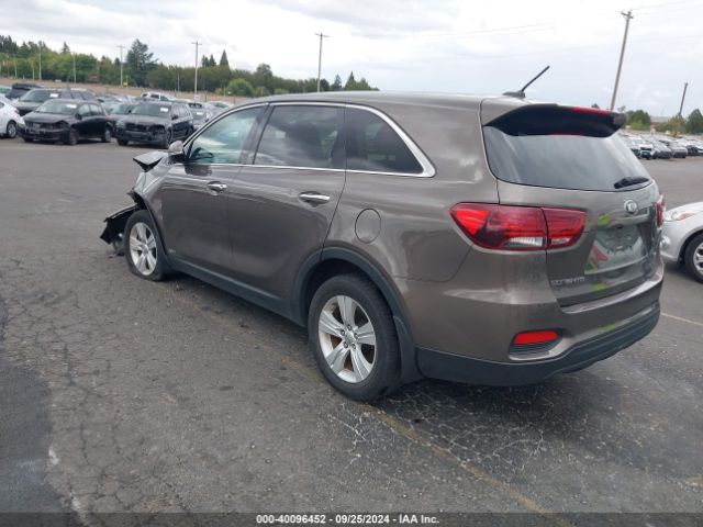 5XYPGDA39KG538395 KIA Sorento 2.4l Lx