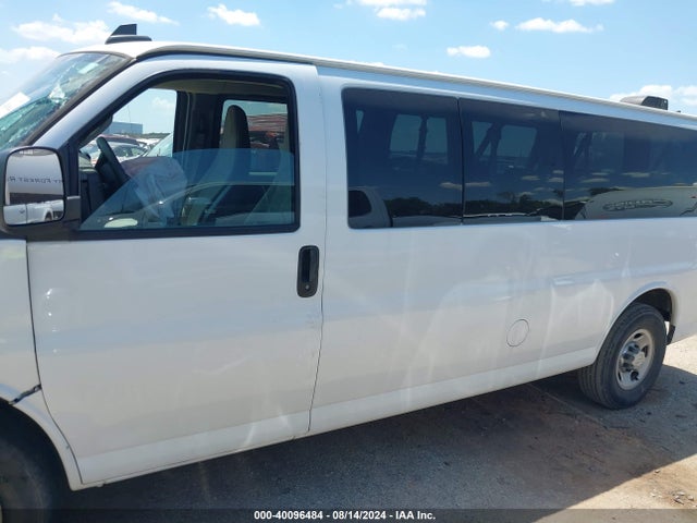 Chevrolet Express 3500 Lt 2018 1GAZGPFG0J1216337 Image 12