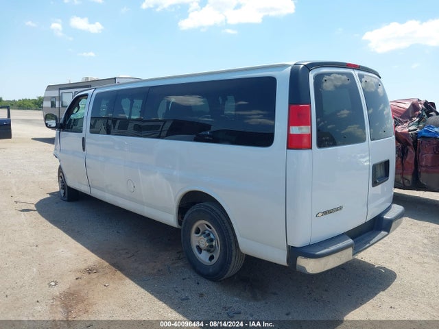Chevrolet Express 3500 Lt 2018 1GAZGPFG0J1216337 Image 3