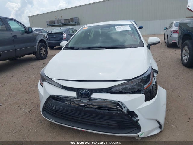 Toyota COROLLA LE 2023 JTDB4MEE7PJ005824 Image 12