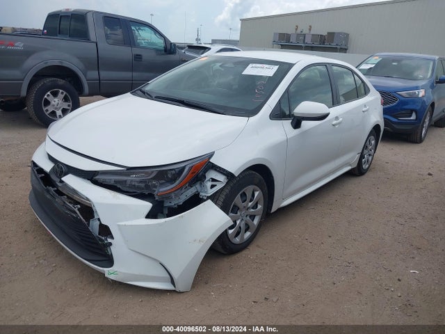 Toyota COROLLA LE 2023 JTDB4MEE7PJ005824 Image 2