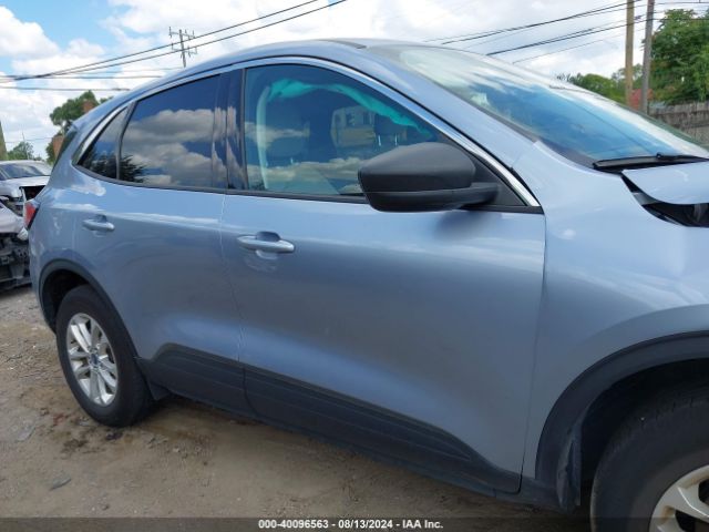 1FMCU9G67NUB92383 Ford ESCAPE SE