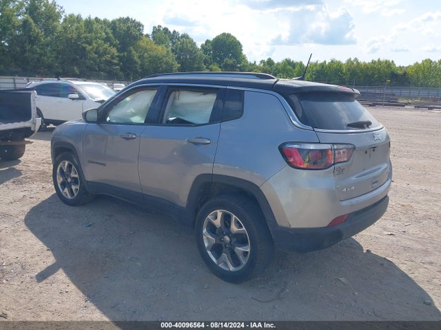 3C4NJDCB5KT638452 Jeep Compass Limited 4x4