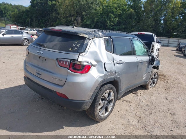 3C4NJDCB5KT638452 Jeep Compass Limited 4x4