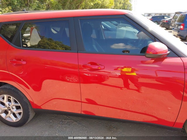 KIA SOUL LX 2022 KNDJ23AUXN7159981 Image 13