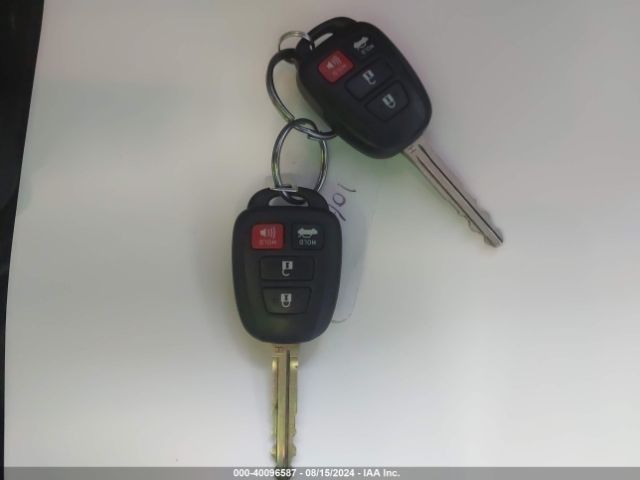 2T1BPRHE4EC190407 Toyota Corolla Le Eco Plus