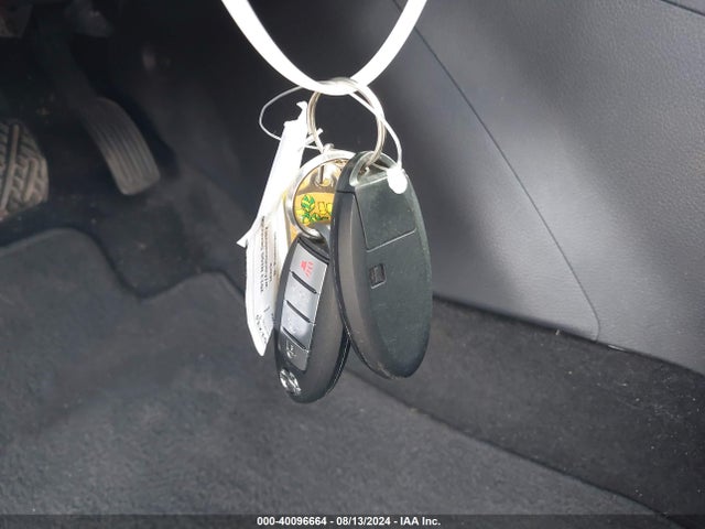 Продажа на аукционе авто 2013 Nissan Sentra Sr, vin: 3N1AB7AP2DL798855, номер лота: 40096664