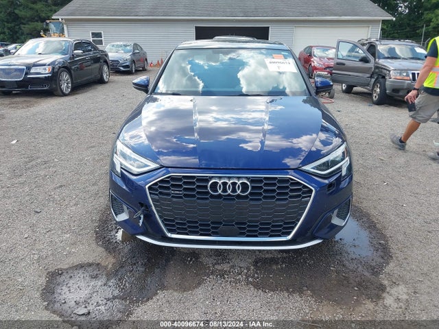 Audi A3 Premium Plus 2023 WAUHUDGY8PA129941 Image 13