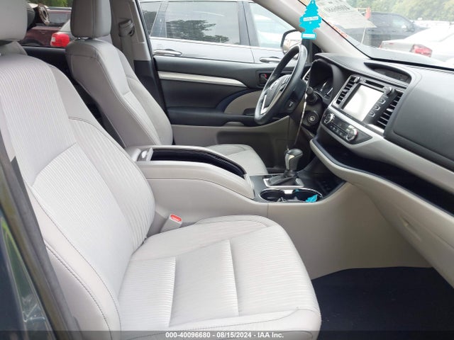Toyota Highlander Le Plus 2017 5TDBZRFH6HS401593 Image 5