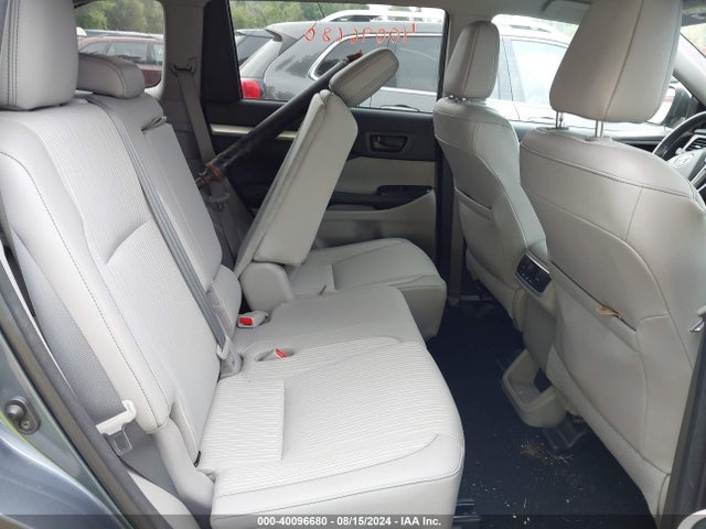 Toyota Highlander Le Plus 2017 5TDBZRFH6HS401593 Image 8