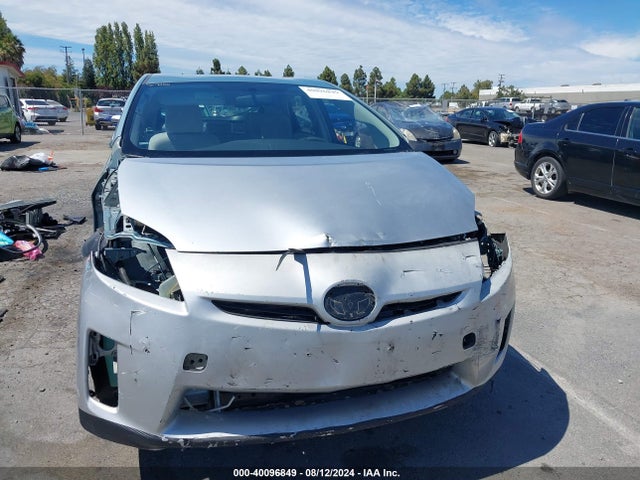 Toyota Prius Three 2015 JTDKN3DU5F1899739 Image 12