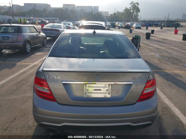 WDDGF4HBXEG254247 Mercedes-Benz C 250 Luxury/sport