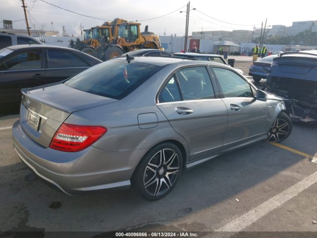 WDDGF4HBXEG254247 Mercedes-Benz C 250 Luxury/sport