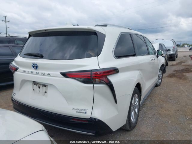 5TDESKFC3MS012031 Toyota Sienna Platinum