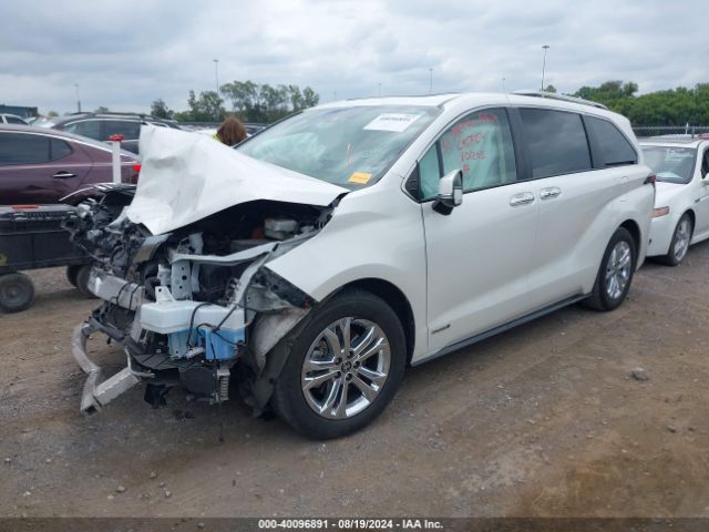 5TDESKFC3MS012031 Toyota Sienna Platinum