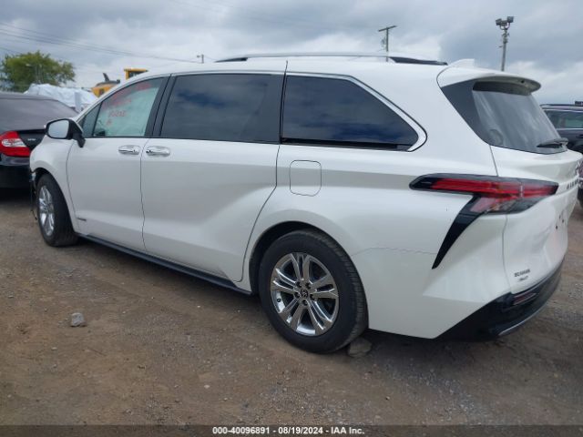 5TDESKFC3MS012031 Toyota Sienna Platinum