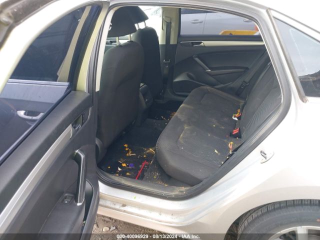 1VWAT7A34GC042870 Volkswagen Passat 1.8t S