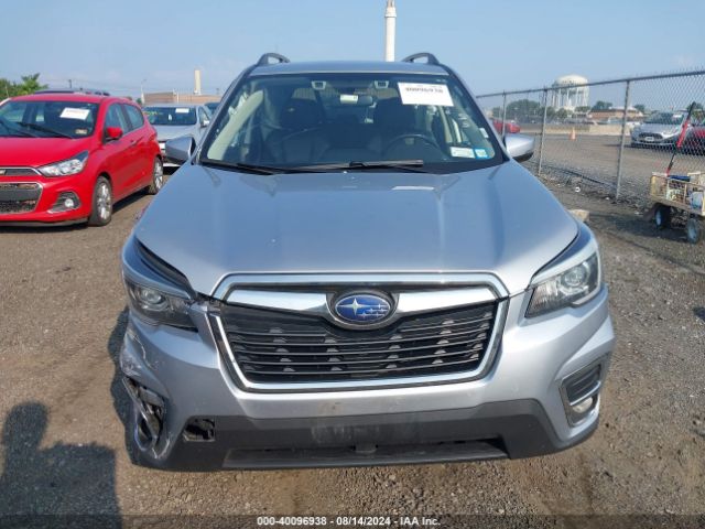 JF2SKASC2KH477597 Subaru Forester Limited