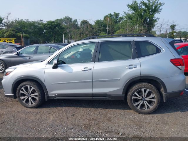 JF2SKASC2KH477597 Subaru Forester Limited