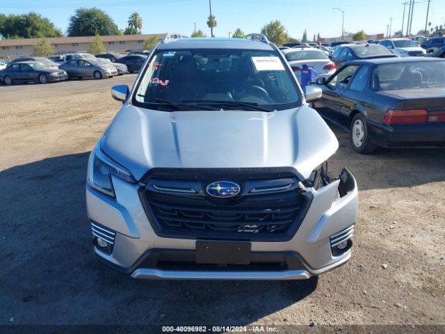JF2SKAMC4RH402732 Subaru Forester Touring