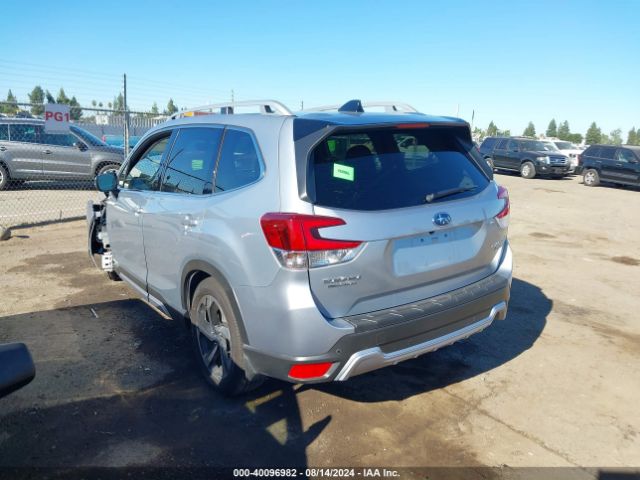 JF2SKAMC4RH402732 Subaru Forester Touring