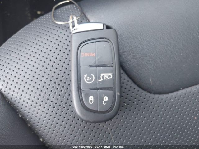 1C4PJMDX9ND551831 Jeep Cherokee Limited 4x4