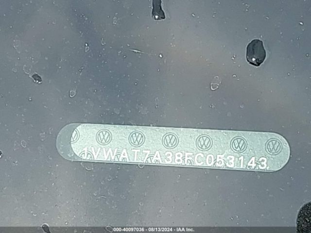 1VWAT7A38FC053143 Volkswagen Passat 1.8t Wolfsburg Edition