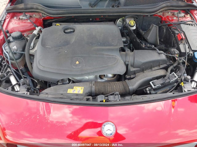 WDDSJ4EB5HN467264 Mercedes-Benz CLA 250