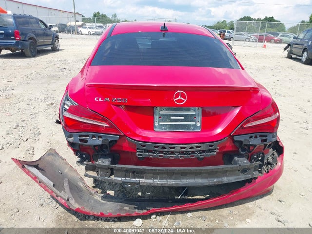 WDDSJ4EB5HN467264 Mercedes-Benz CLA 250