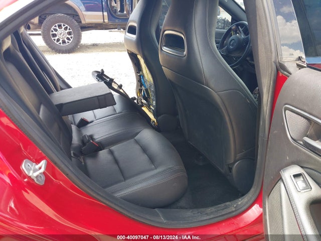 WDDSJ4EB5HN467264 Mercedes-Benz CLA 250