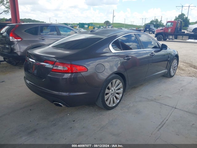 2009 JAGUAR XF SAJWA06B59HR27494 Photo 3